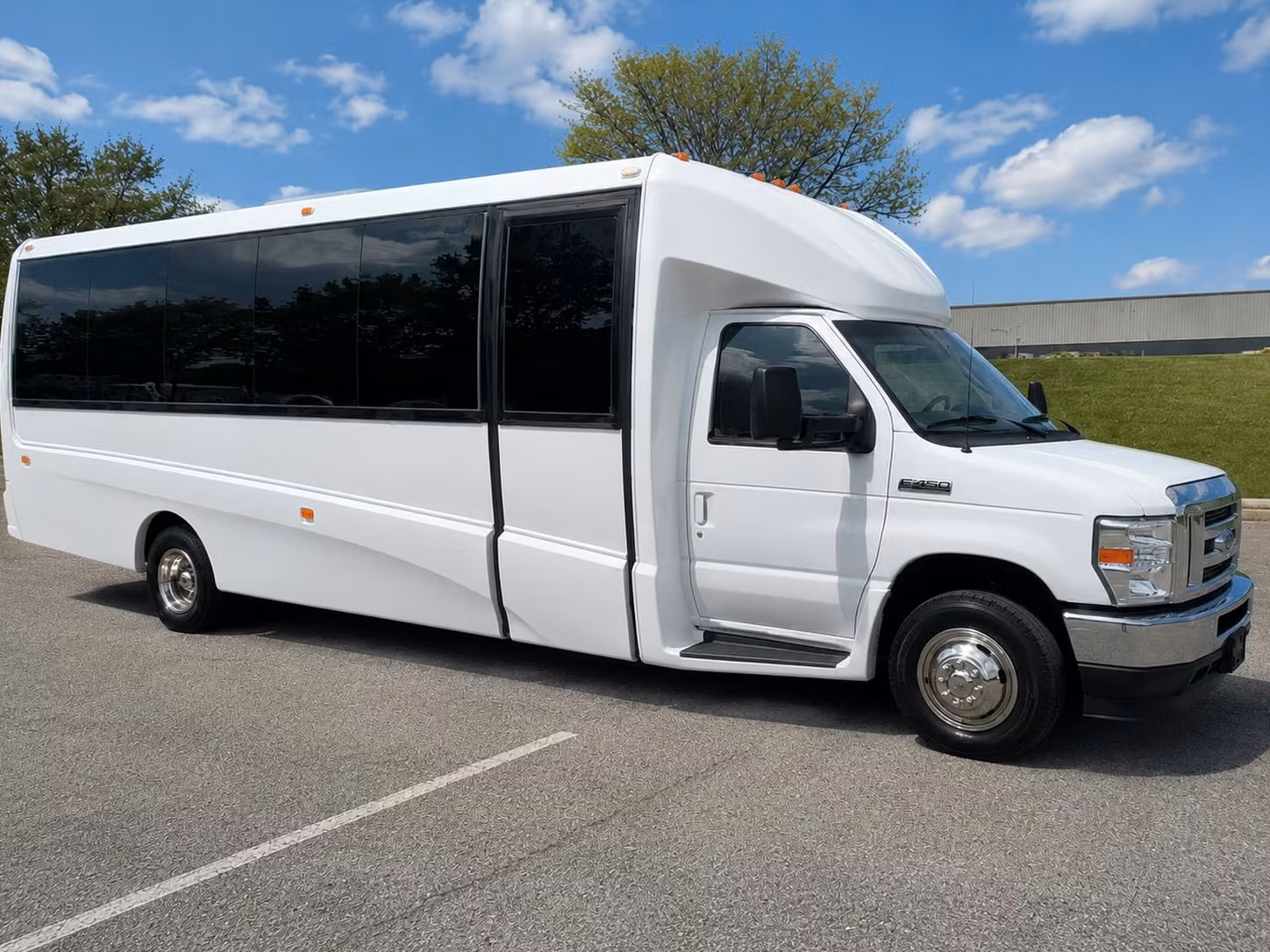 18 passenger minibus